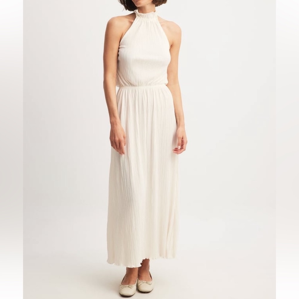 Off-White Flowy Dress